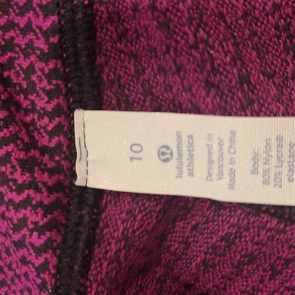 Lululemon Wunder Under Crop III Teeny Tooth Deep Fuchsia Black - Picture 4 of 9